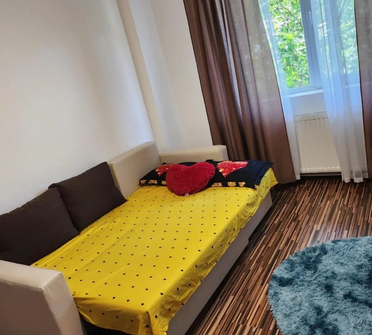Apartament Cochet Cozy Gara De Nord Metrou Bucharest Romania